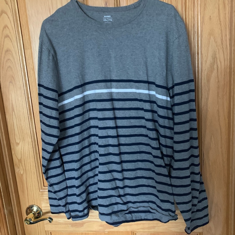 Men’s long sleeve tee